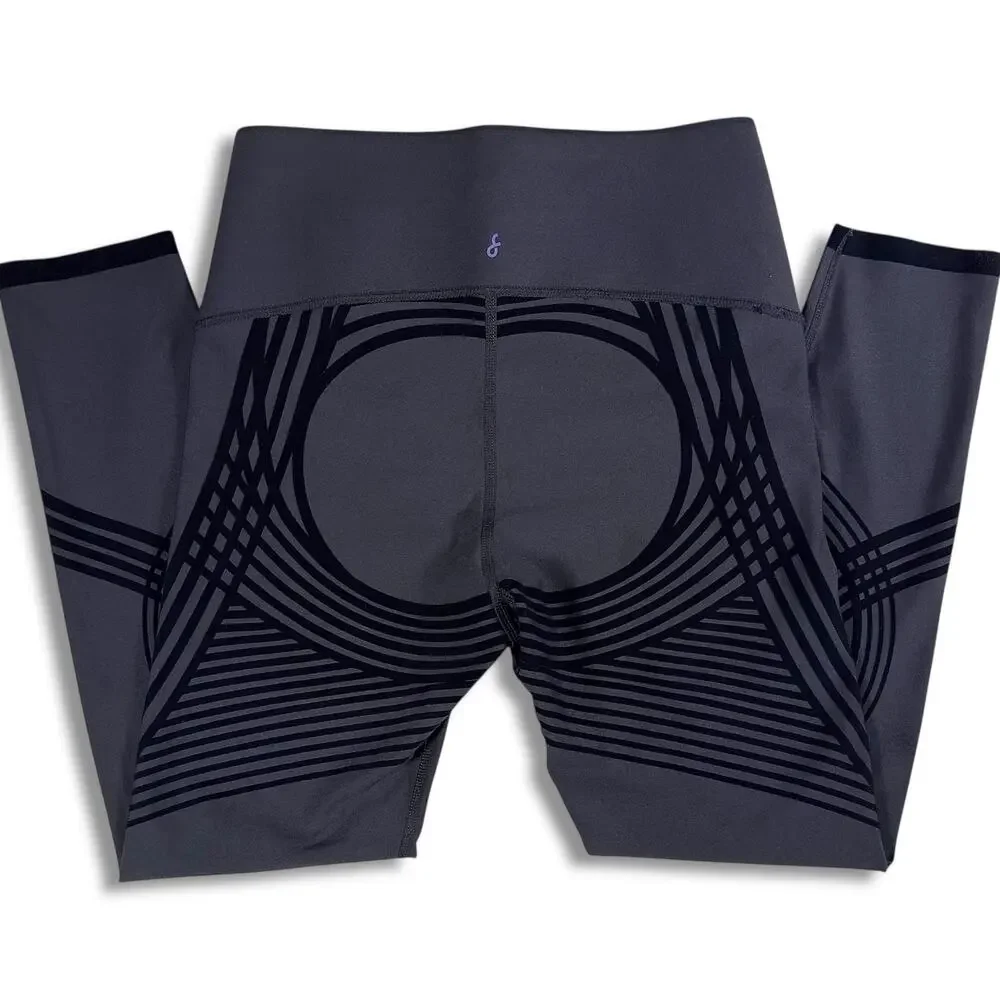 FANKA Body Sculpt 7/8 Leggings M Black High Rise Reversible Compression Yoga - Picture 7 of 14